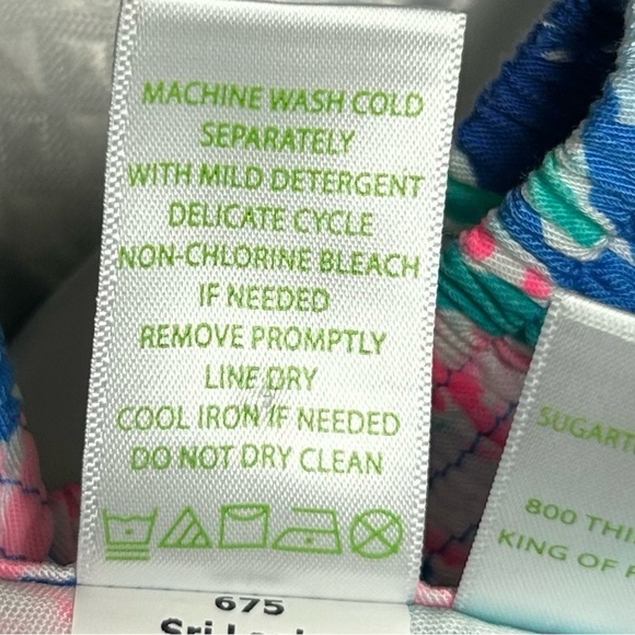 Lilly Pulitzer SzM Blue Pink Floral Dahlia Summer scalloped Beach women’s shorts - Picture 10 of 10